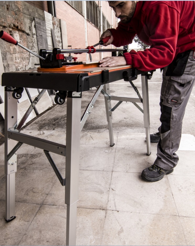 Rubi - Table de travail 4 en 1